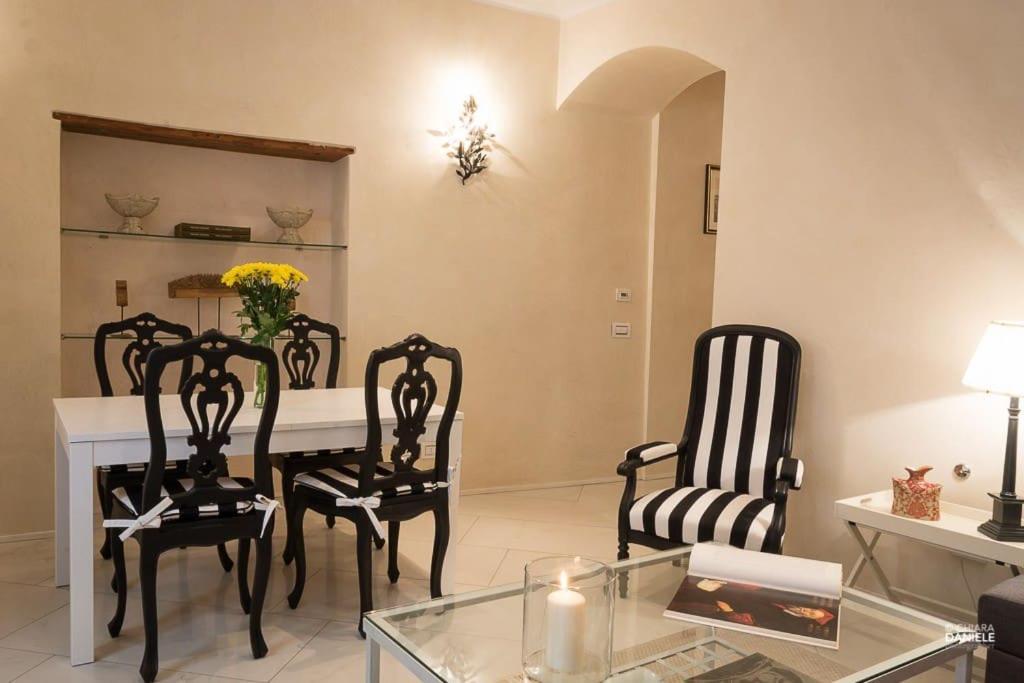 Appartamento Romana ฟลอเรนซ์ ภายนอก รูปภาพ