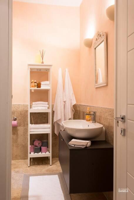 Appartamento Romana ฟลอเรนซ์ ภายนอก รูปภาพ